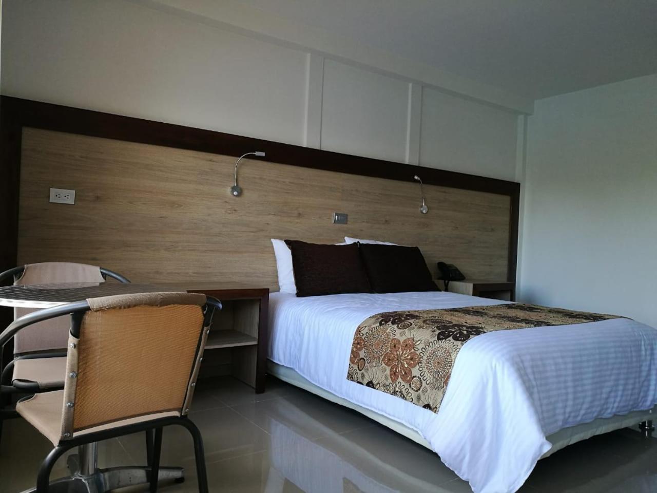 Hotel La Magdalena Adult Only Guatape Exterior photo